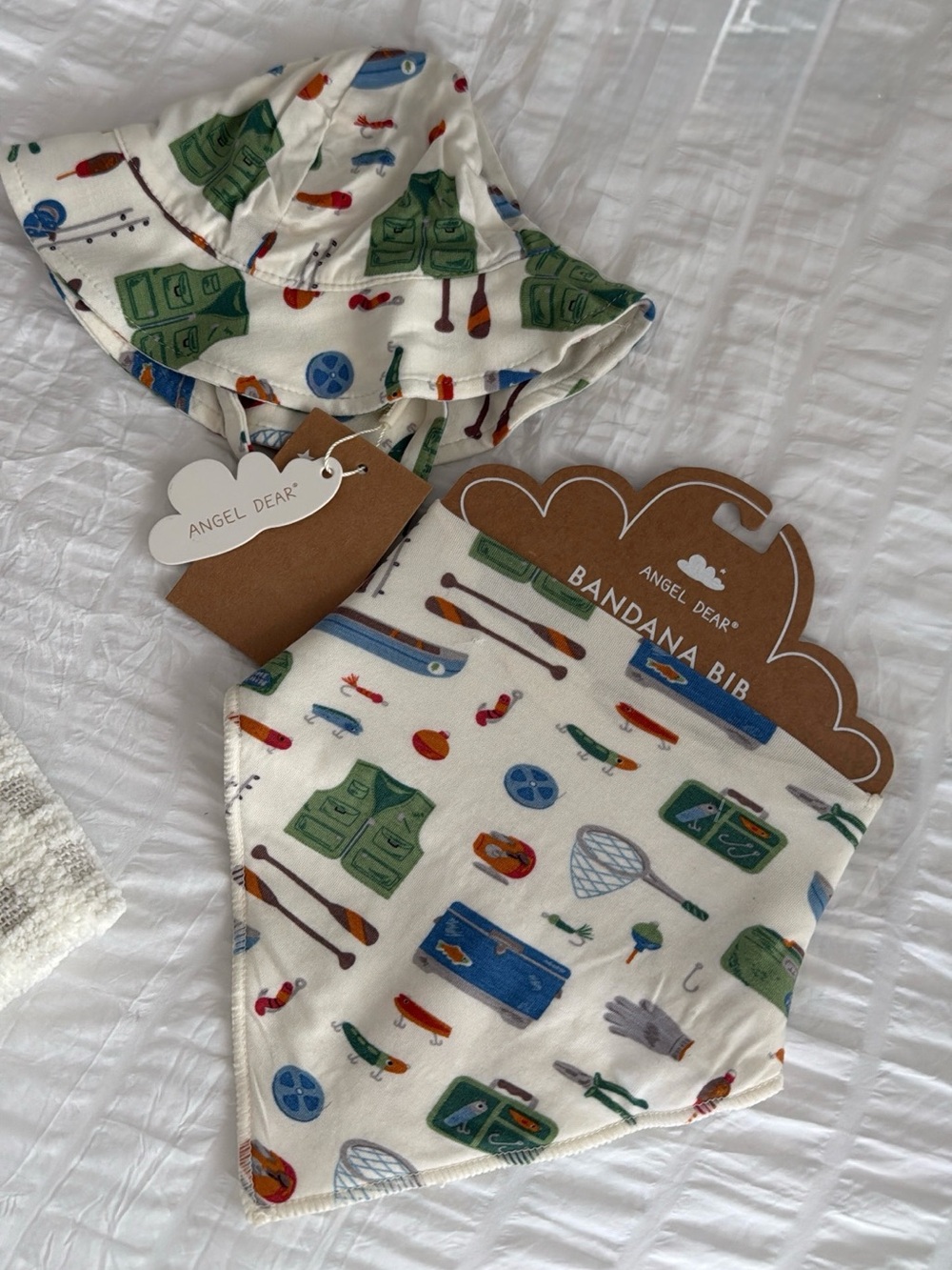 Angel Dear White Kids Bucket Hat & Bandana Bib - Multicolor Outdoor Gear Print